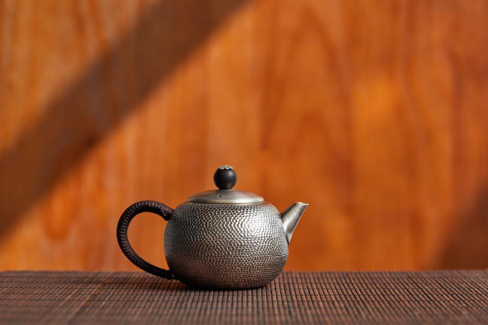 What’s The Deal With The Pure Silver GongFu Teapot?