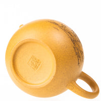 "Moon Rabbit" Handmade Yixing Teapot (ZiSha: DuanNi)